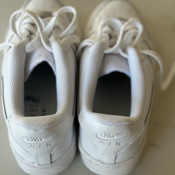 White Nike Air Force sneakers. - Picture 3 of 5